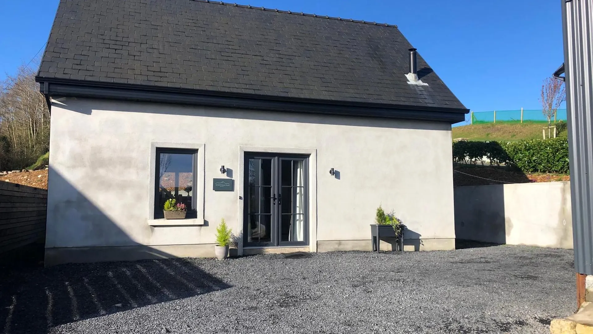 Sandyhill Guest House - Westport Holiday home